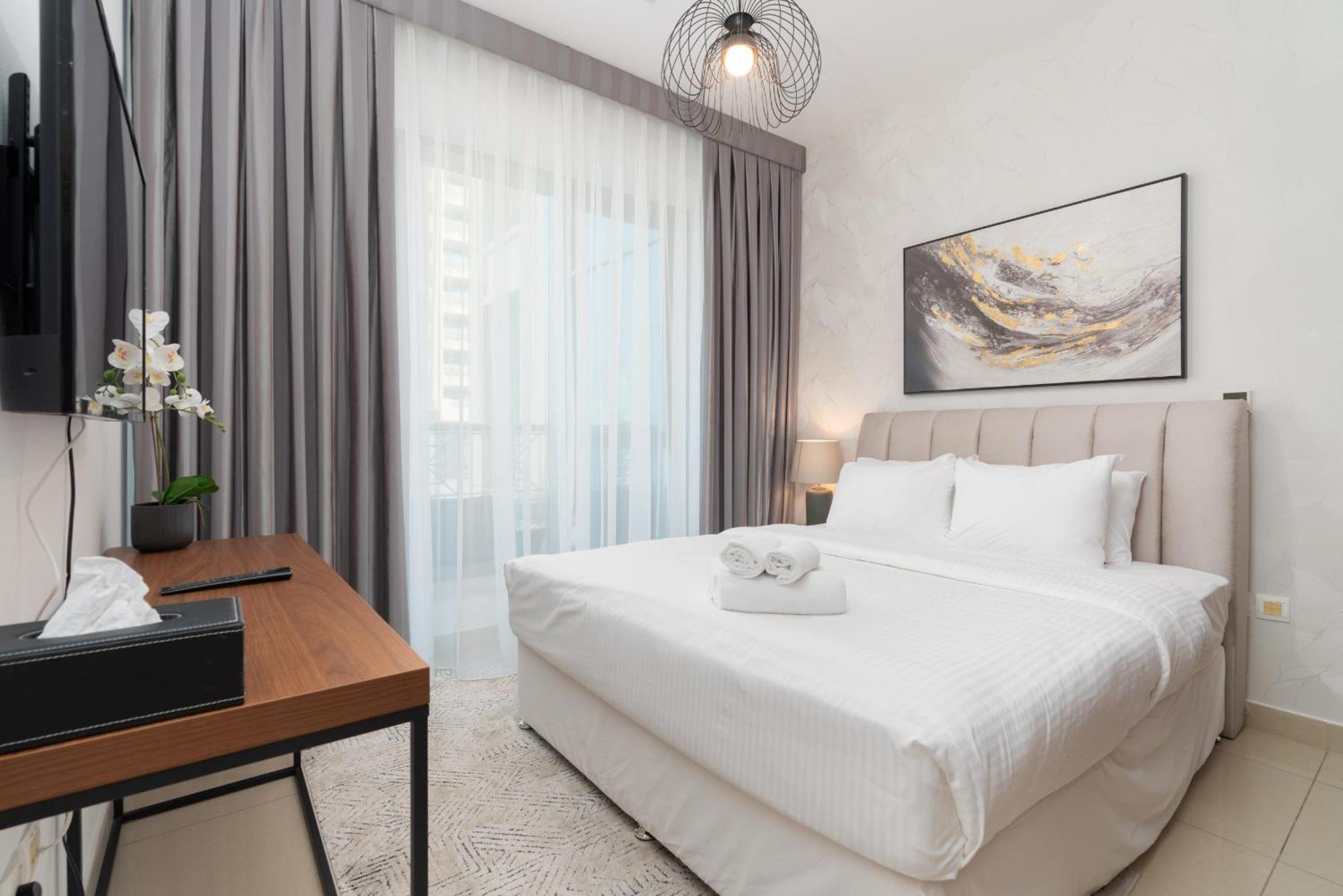 Luxury 2Br Downtown Apt With Burj Khalifa Views 迪拜 外观 照片
